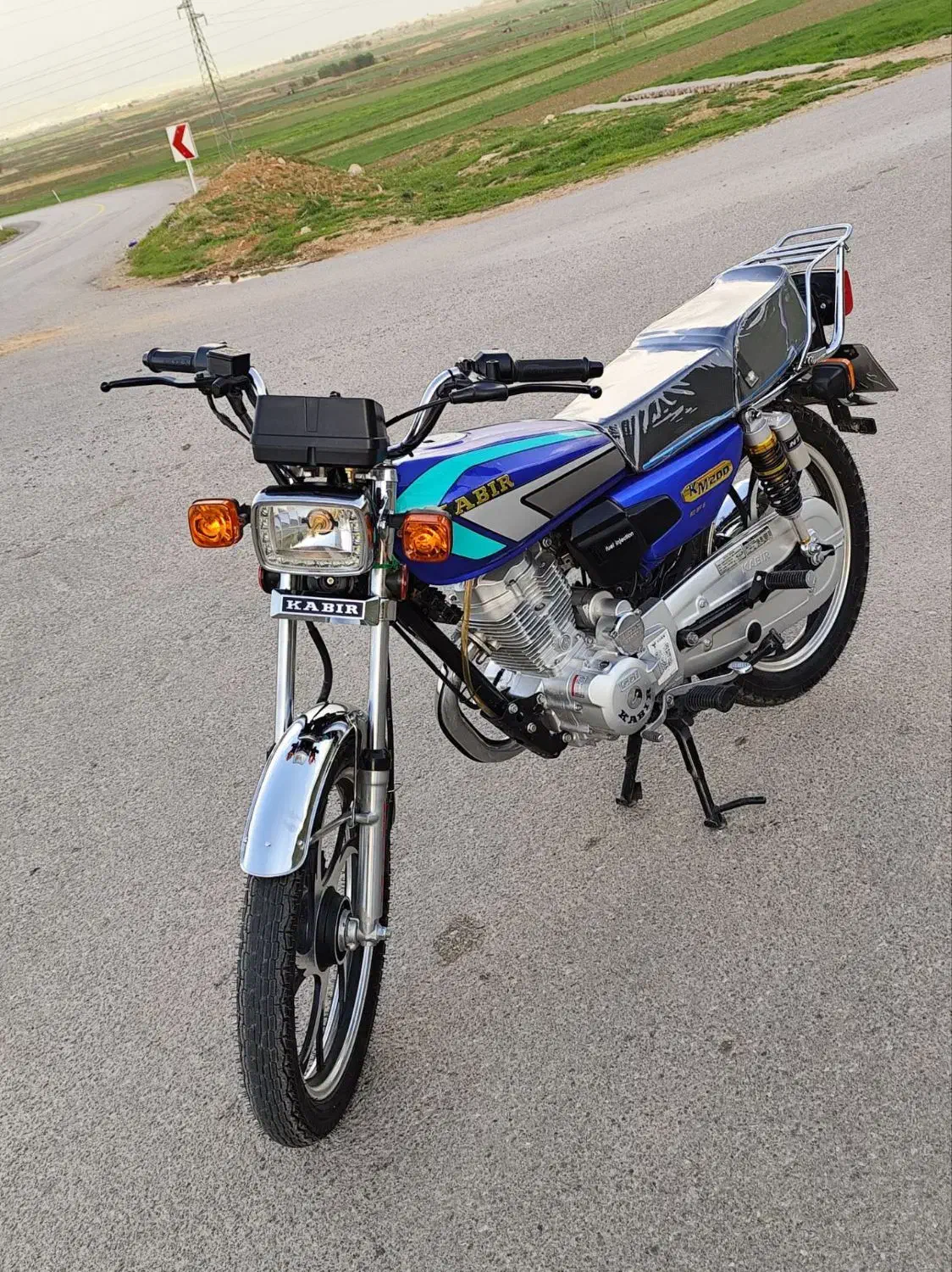 موتور 200|موتورسیکلت|بروجرد, |دیوار