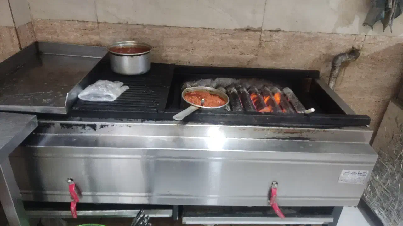 منقل کباب پز چهار شعله|کافیشاپ و رستوران|مشهد, کارگران|دیوار