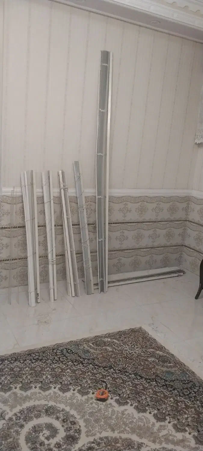 پرده کرکره افقی فلزی (آلومینیومی) اندازه های مختلف|پرده، رانر، رومیزی|شیراز, گل سرخ|دیوار