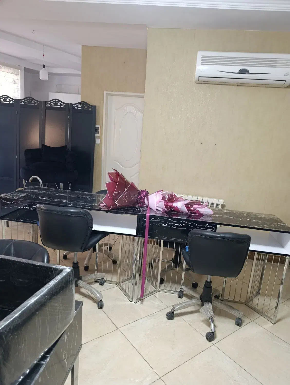 دعوت به همکاری در سالن زیبایی با بهترین لوکیشن|استخدام درمانی، زیبایی، بهداشتی|قدس, شهرقدس|دیوار