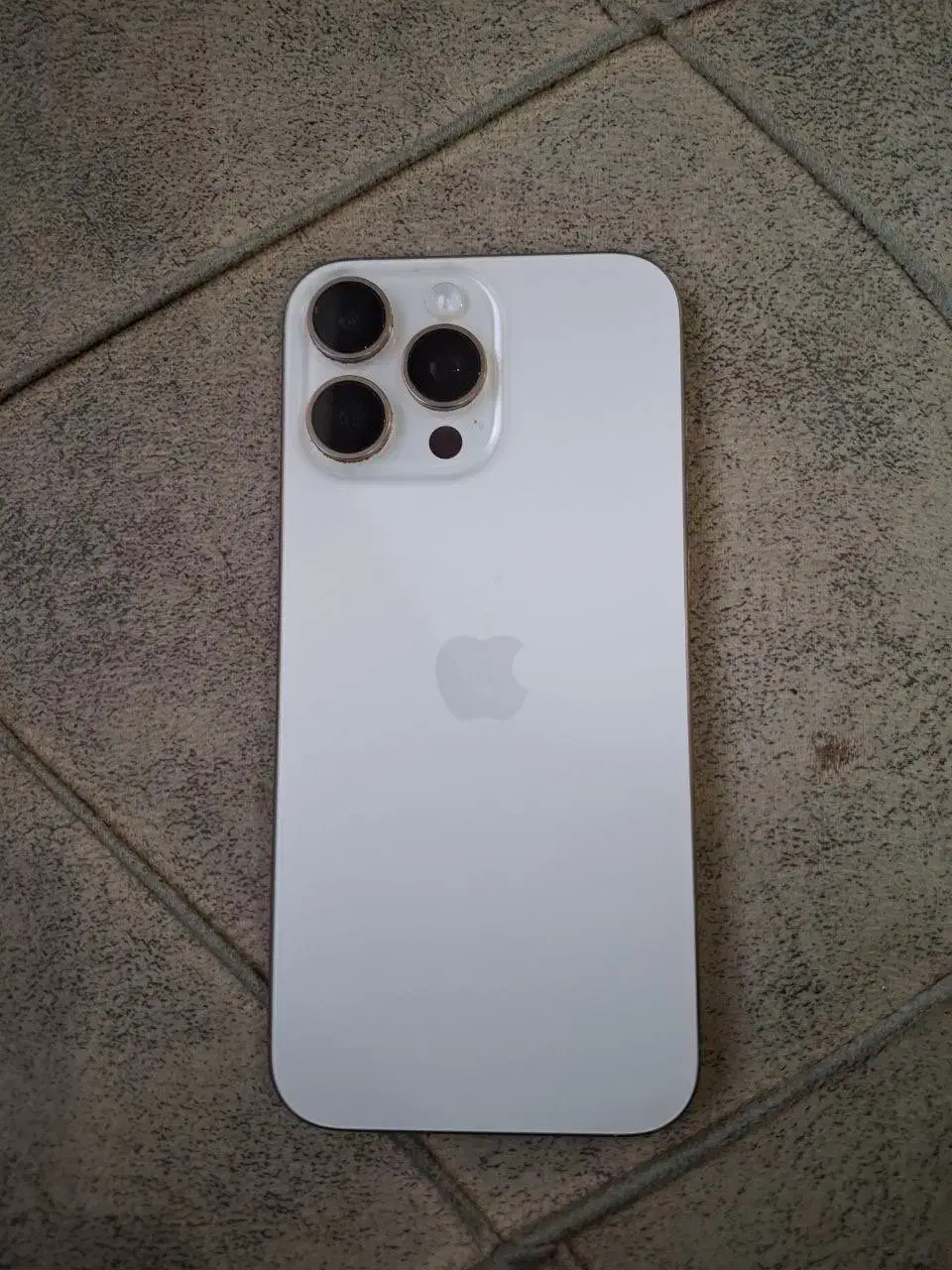 آیفون ۱۶ پرو مکس 256|موبایل|مشهد, سرافرازان|دیوار