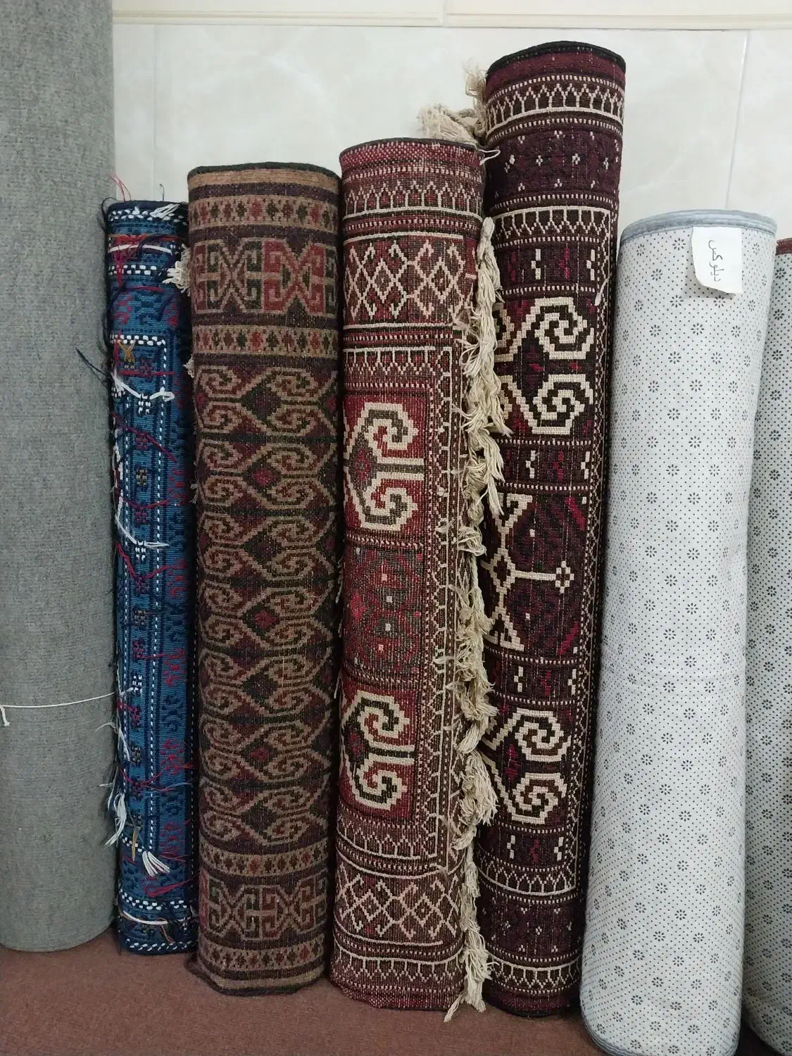 گلیم ابریشمی ترکمنی|پادری|گرگان, |دیوار