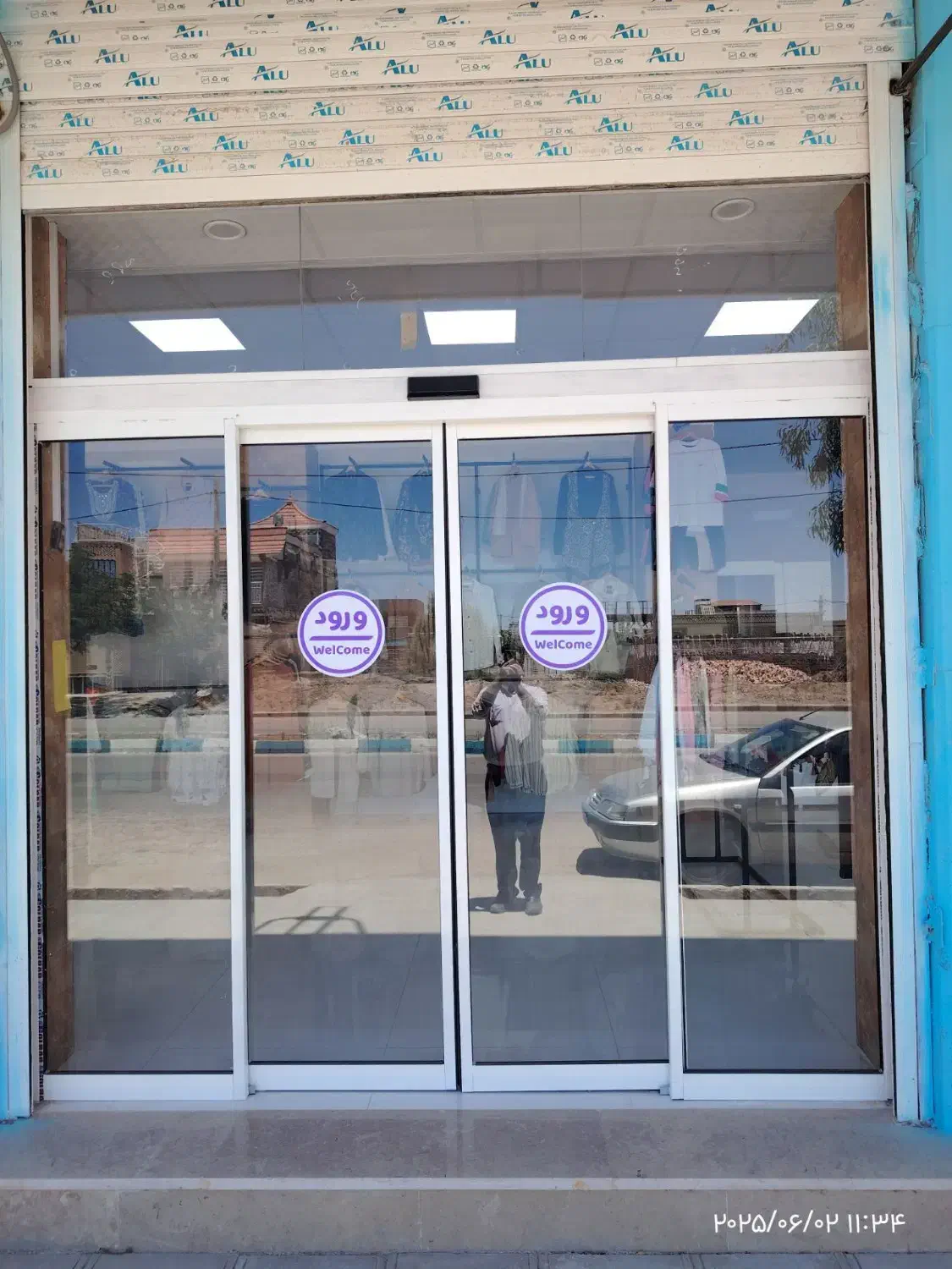 شیشه سکوریت و اپراتور برقی|مصالح و تجهیزات ساختمان|زرند, |دیوار