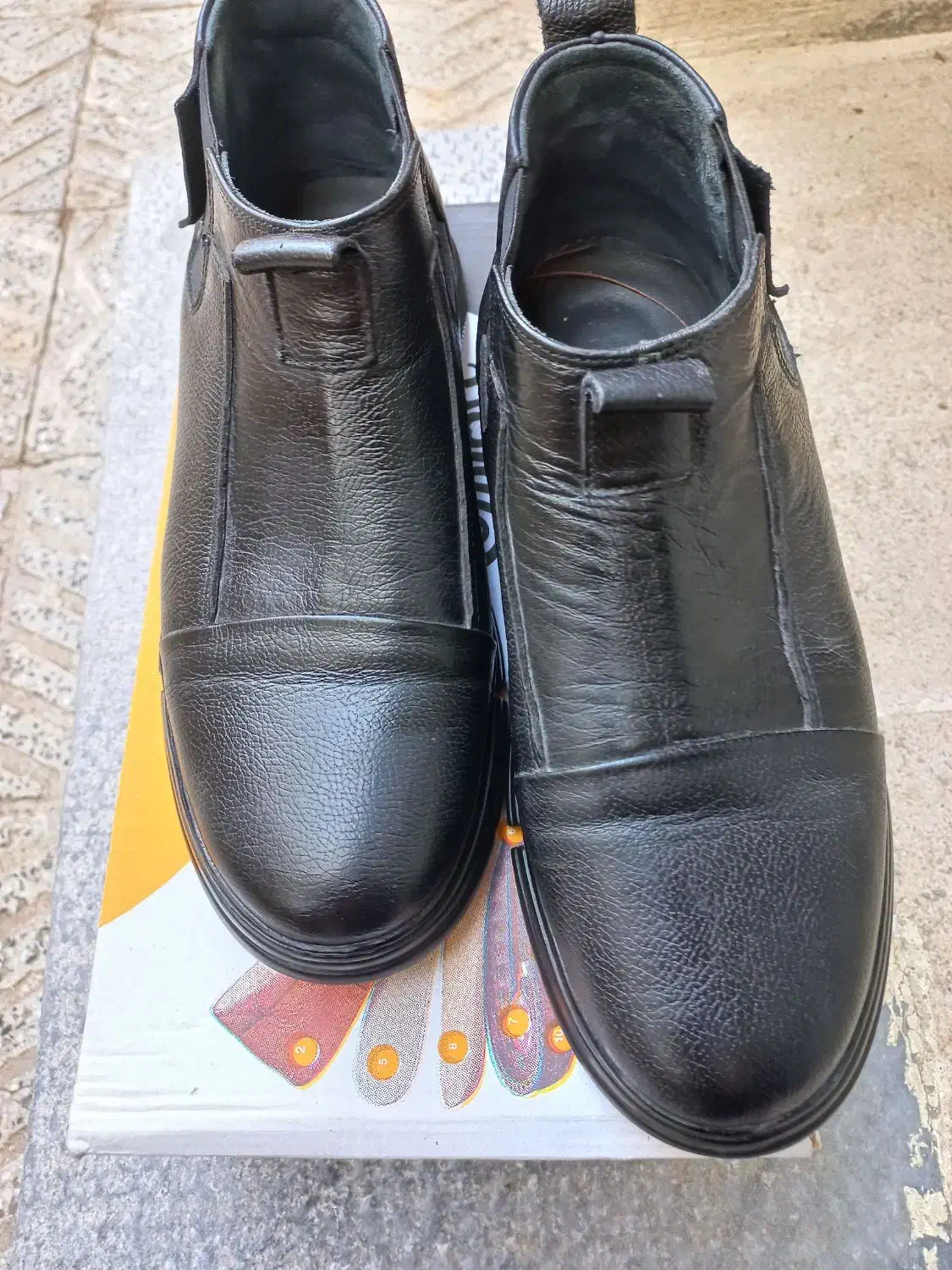 نیم بوت مردانه سایز ۴۱|کیف، کفش، کمربند|ارومیه, |دیوار