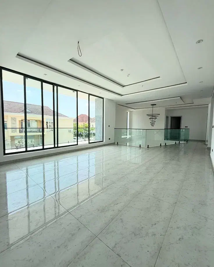 آپارتمان 100 متری جنوبی اشراق شمالی / شرایطی|فروش آپارتمان|اصفهان, برازنده|دیوار