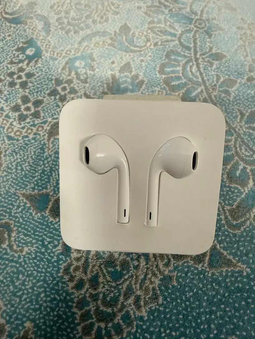 هندزفری اپلEarpods بادرگاه لایتنینگاصلی اورجینال|لوازم جانبی موبایل و تبلت|زنجان, |دیوار