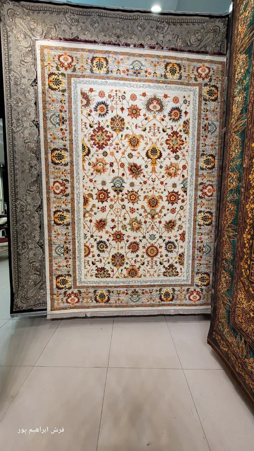 لچک‌ترنج ۲۰ رنگ کپی برابر دستبافت ابرام|فرش|مشهد, چهارباغ|دیوار