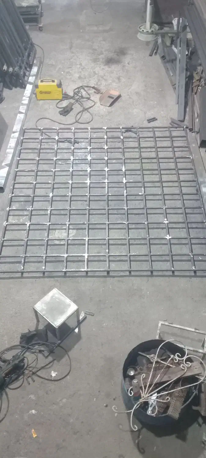 جوشکار سیار سقف سبک تیرچه اکاسیف و نرده ودرب پنجره|خدمات پیشه و مهارت|مشهد, حضرت حجت|دیوار