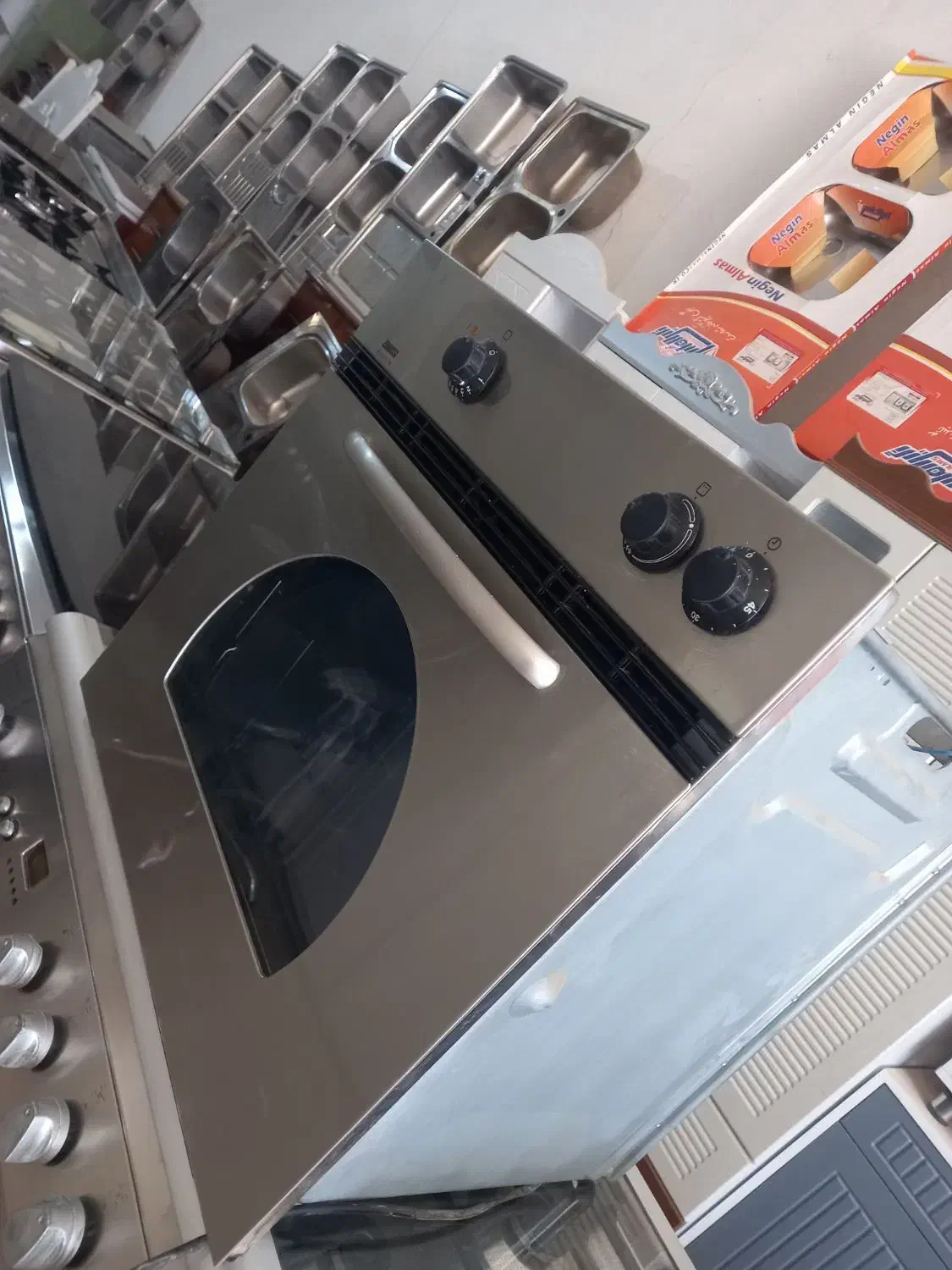 فر توکار|اجاق گاز و لوازم برقی پختوپز|سبزوار, طبرسی (جعفرآباد)|دیوار