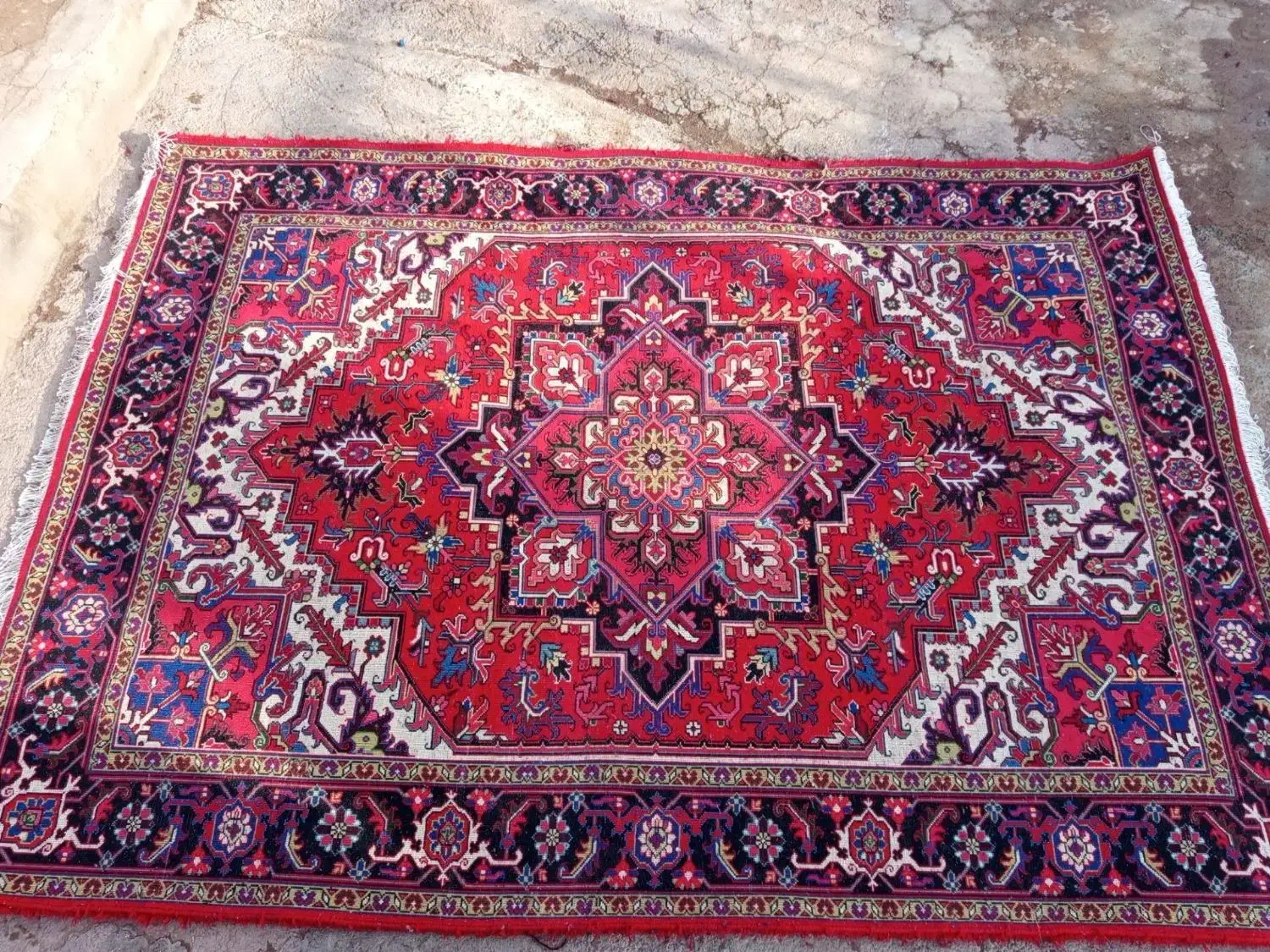 یک جفت فرش 9متری|فرش|باسمنج, |دیوار