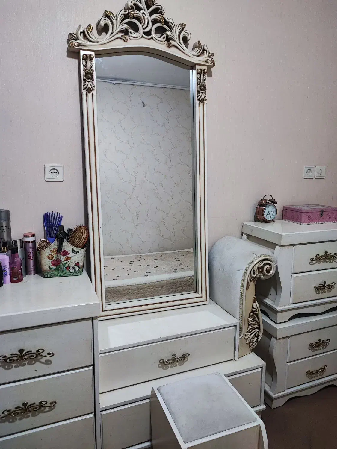 تخت دو نفره و دراور|تخت و سرویس خواب|مشهد, خواجه ربیع|دیوار