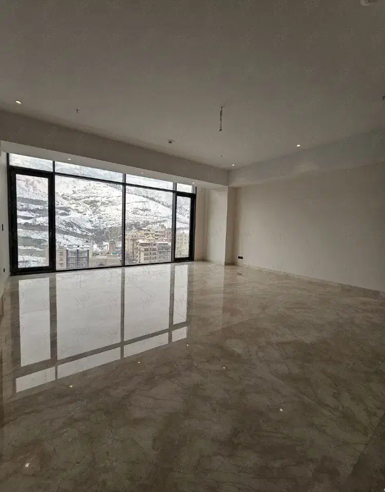 300 متر 3 خواب کلید نخورده زعفرانیه (( طبقه 11 ))