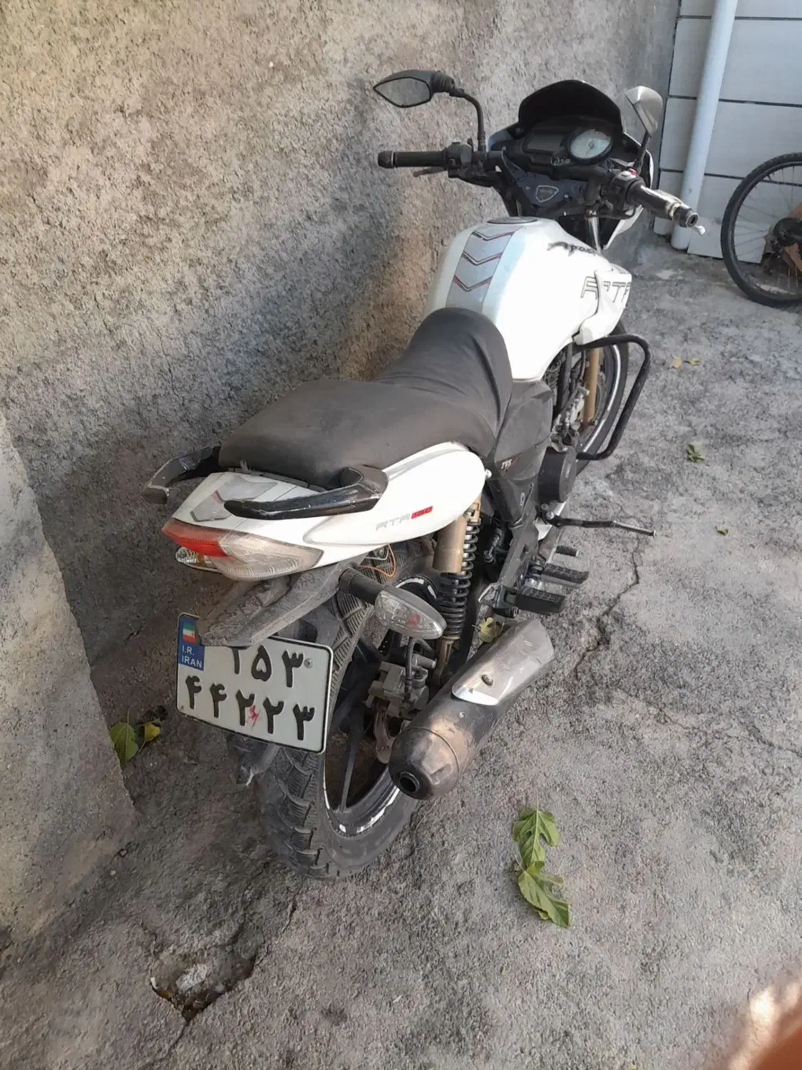موتور آپاچی 180|موتورسیکلت|چگنی, |دیوار