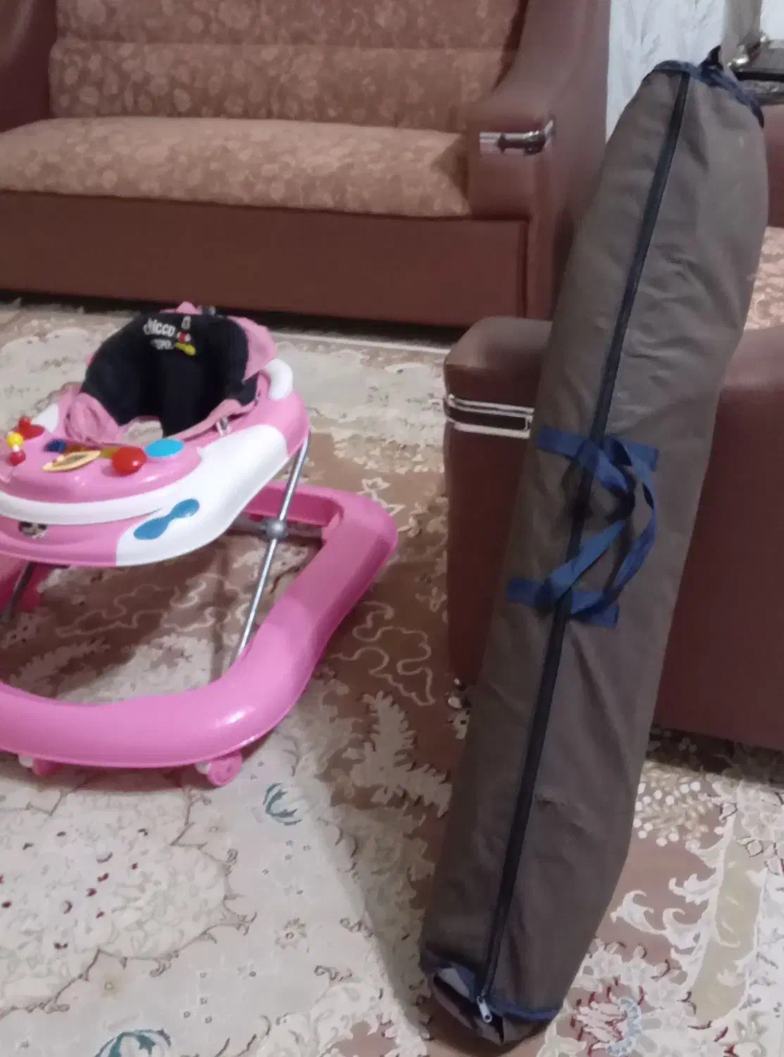 روروک،گهواره کودک|اسباب و اثاث بچه|بندر انزلی, آذربایجان|دیوار