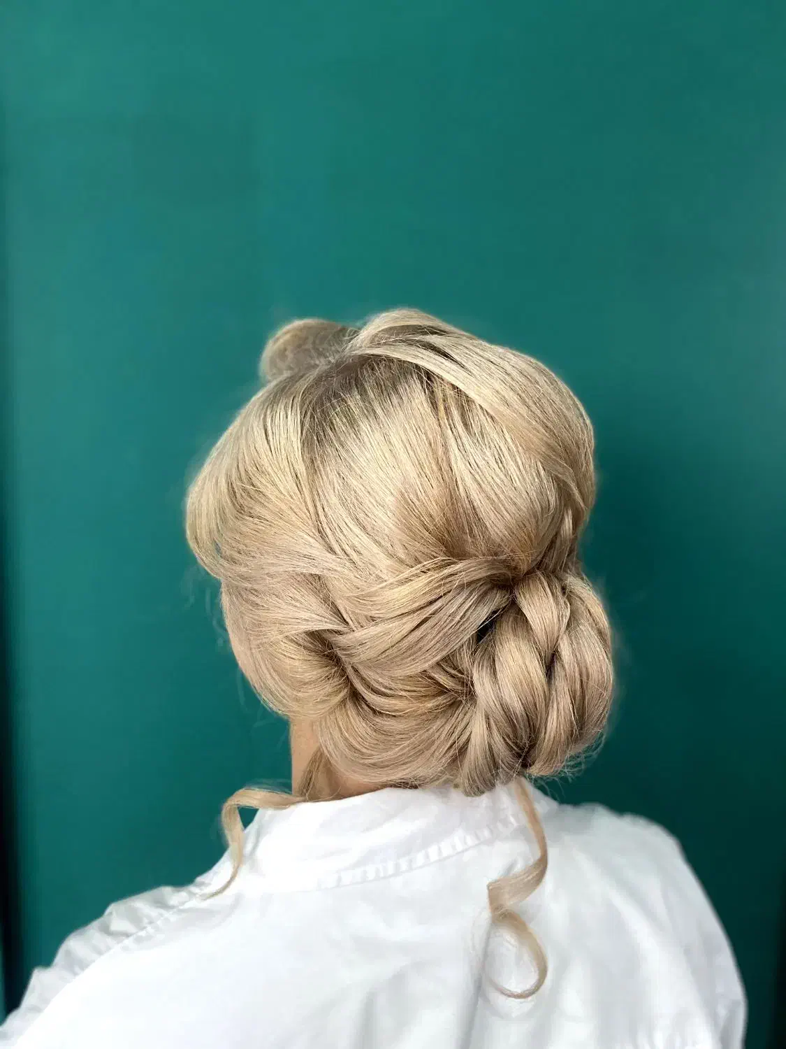 میکاپ و شنیون رایگان|خدمات آرایشگری و زیبایی|آستانه اشرفیه, |دیوار