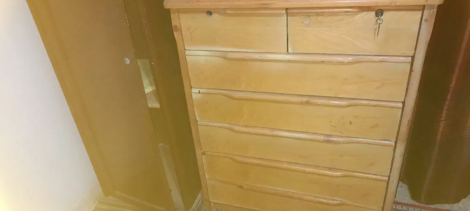 ۲ عددکمد و یک دراور لباس|جاکفشی، کمد، دراور|خاش, |دیوار