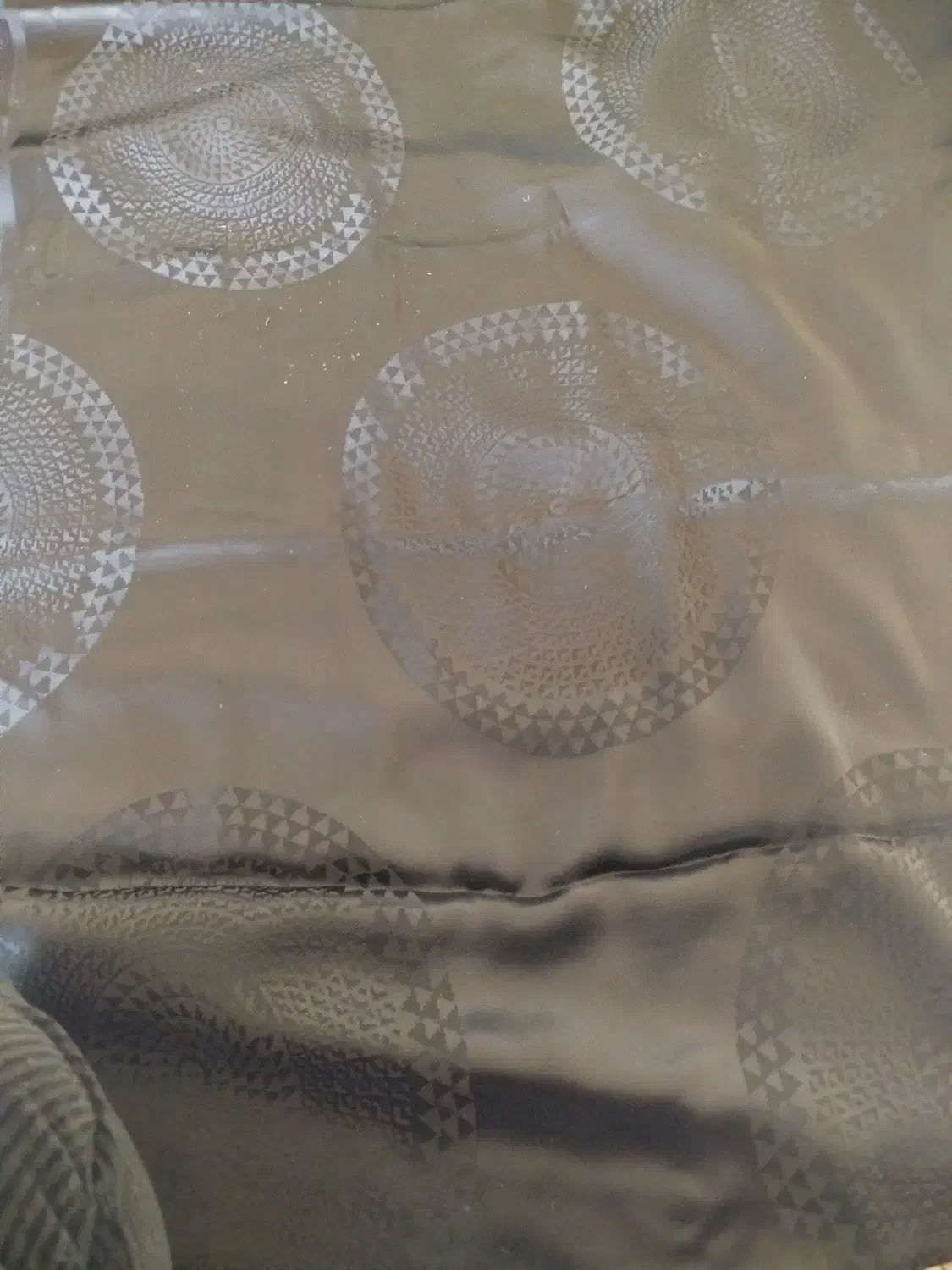 چادر مشکی|لباس|تبریز, |دیوار