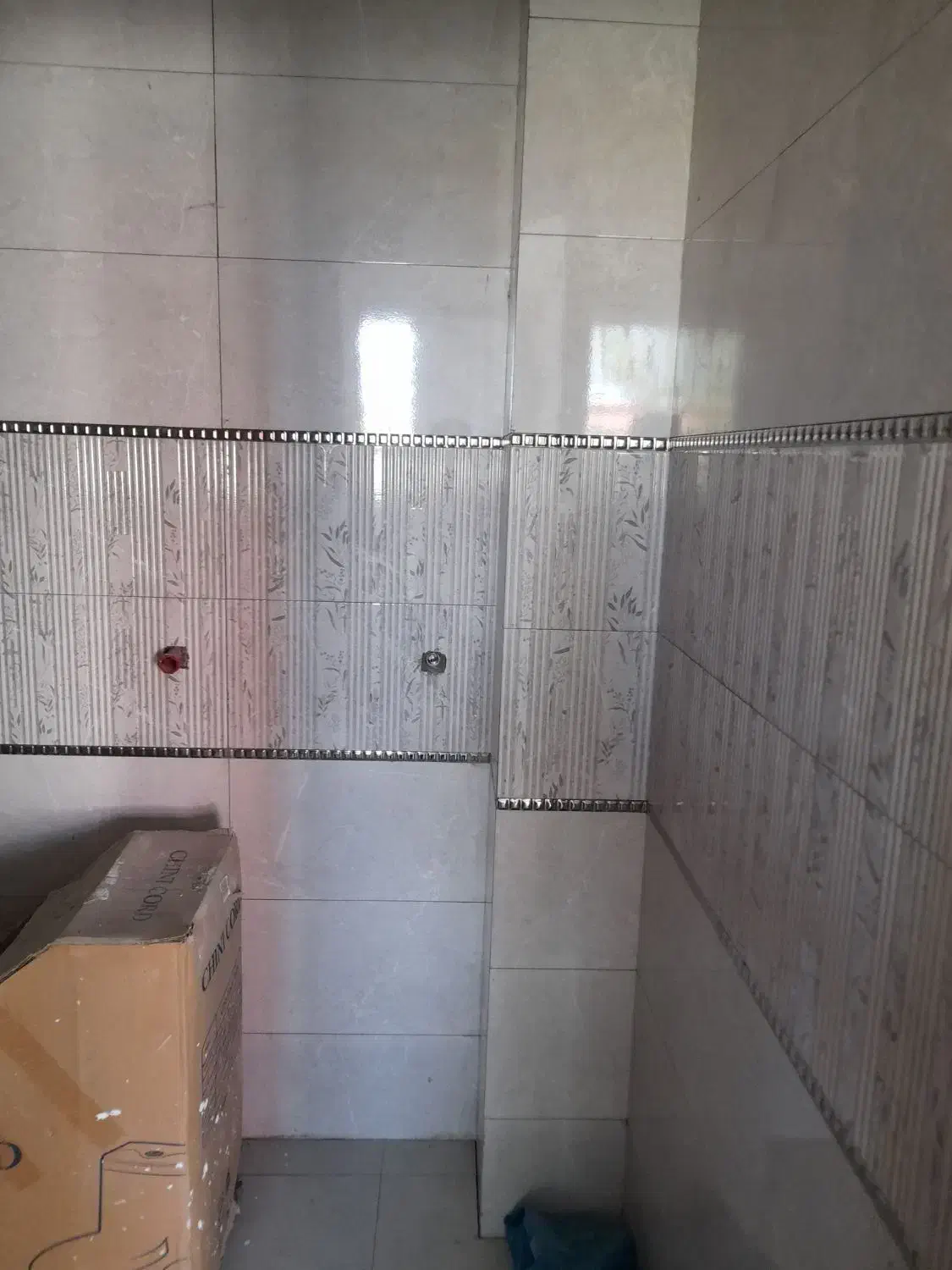 کاشی کاری سنگ کا ری چییدن تعمیرات|خدمات پیشه و مهارت|خرمآباد (تنکابن), |دیوار