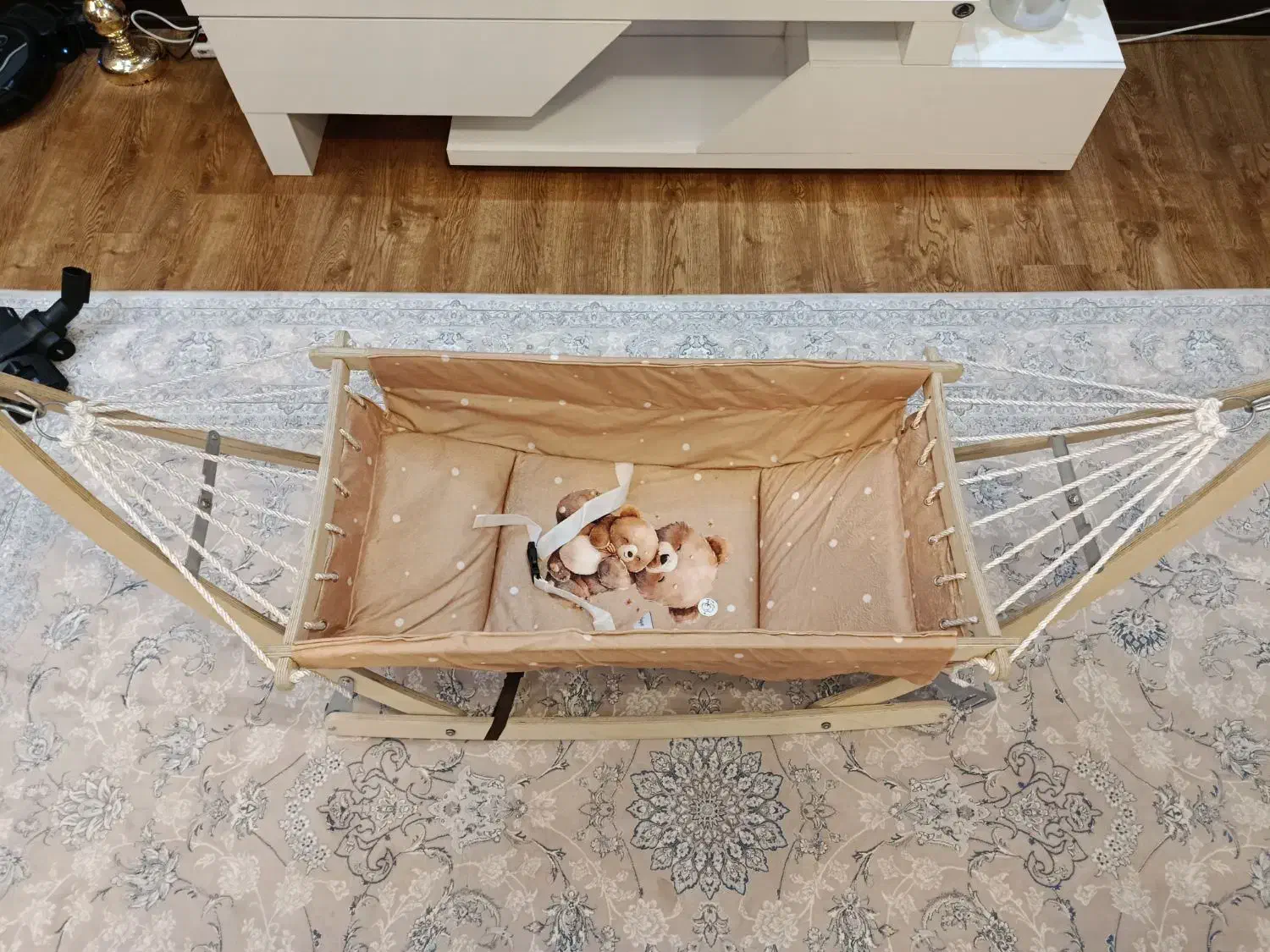 اسباب اثاثیه بچه ، گهواره بچه ، ننو|تخت و سرویس خواب|سنندج, |دیوار