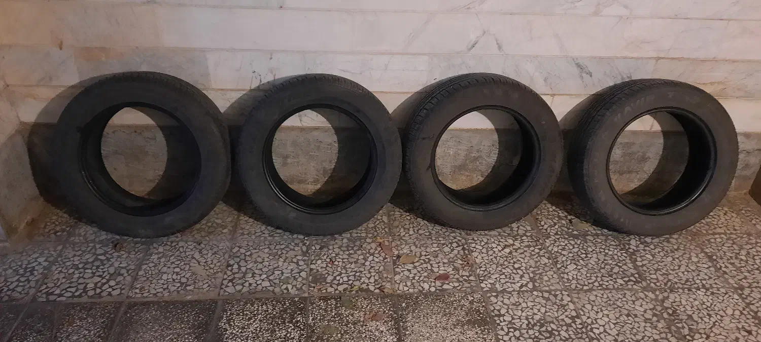 ۴ حلقه لاستیک خودرو کویر تایر ۱۹۵/۶۰ رینگ ۱۵|قطعات یدکی و لوازم جانبی|گرگان, |دیوار