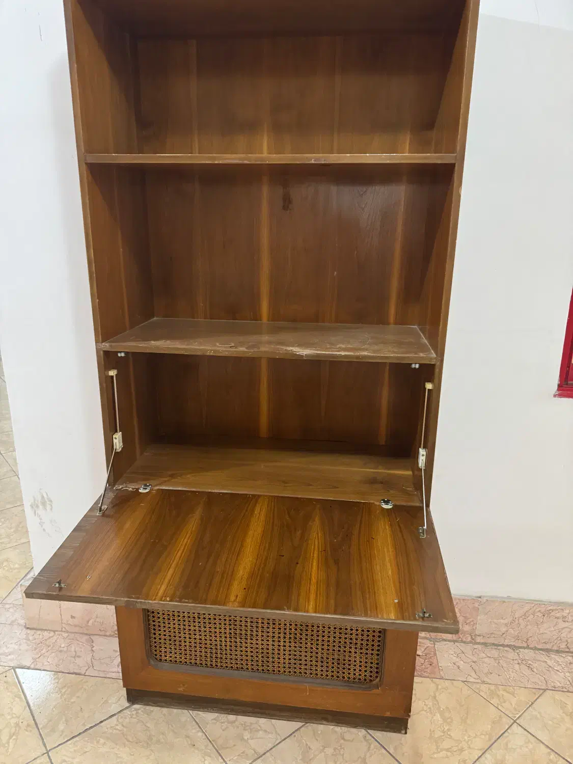 کمد کتابخانه شلف|کتابخانه، شلف، قفسه‌های دیواری|گرگان, |دیوار