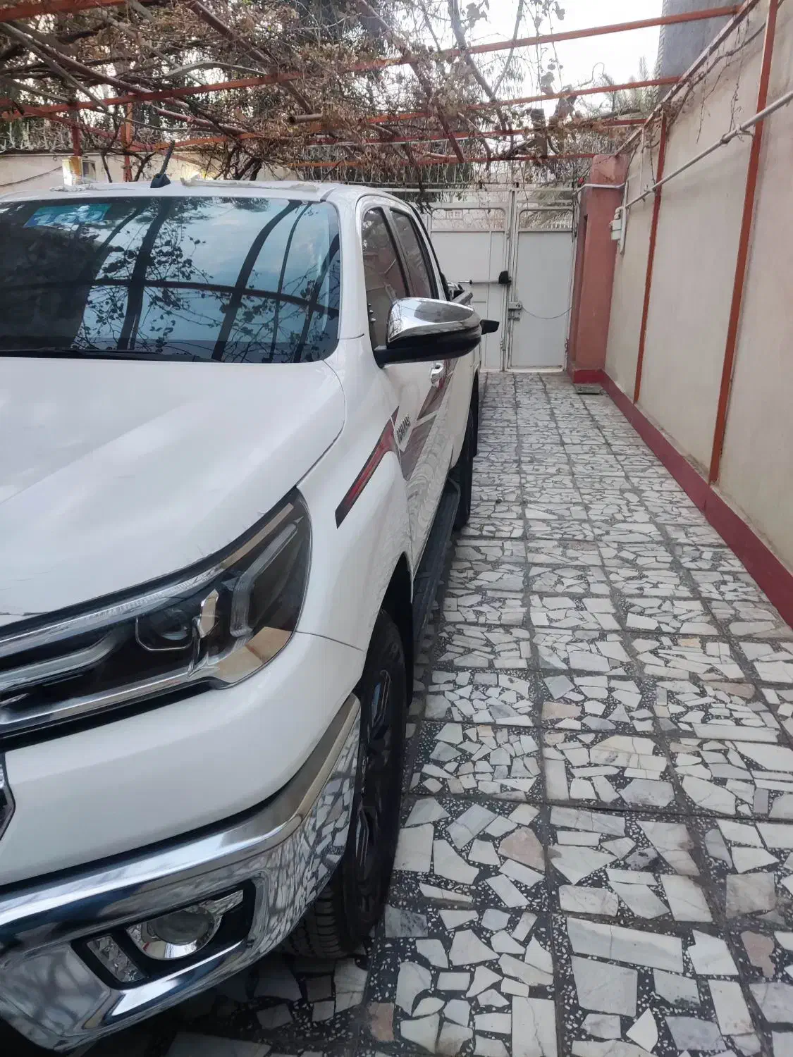 هایلوکس 2025 اوتومات فوول عمان|خودرو سواری و وانت|زاهدان, |دیوار