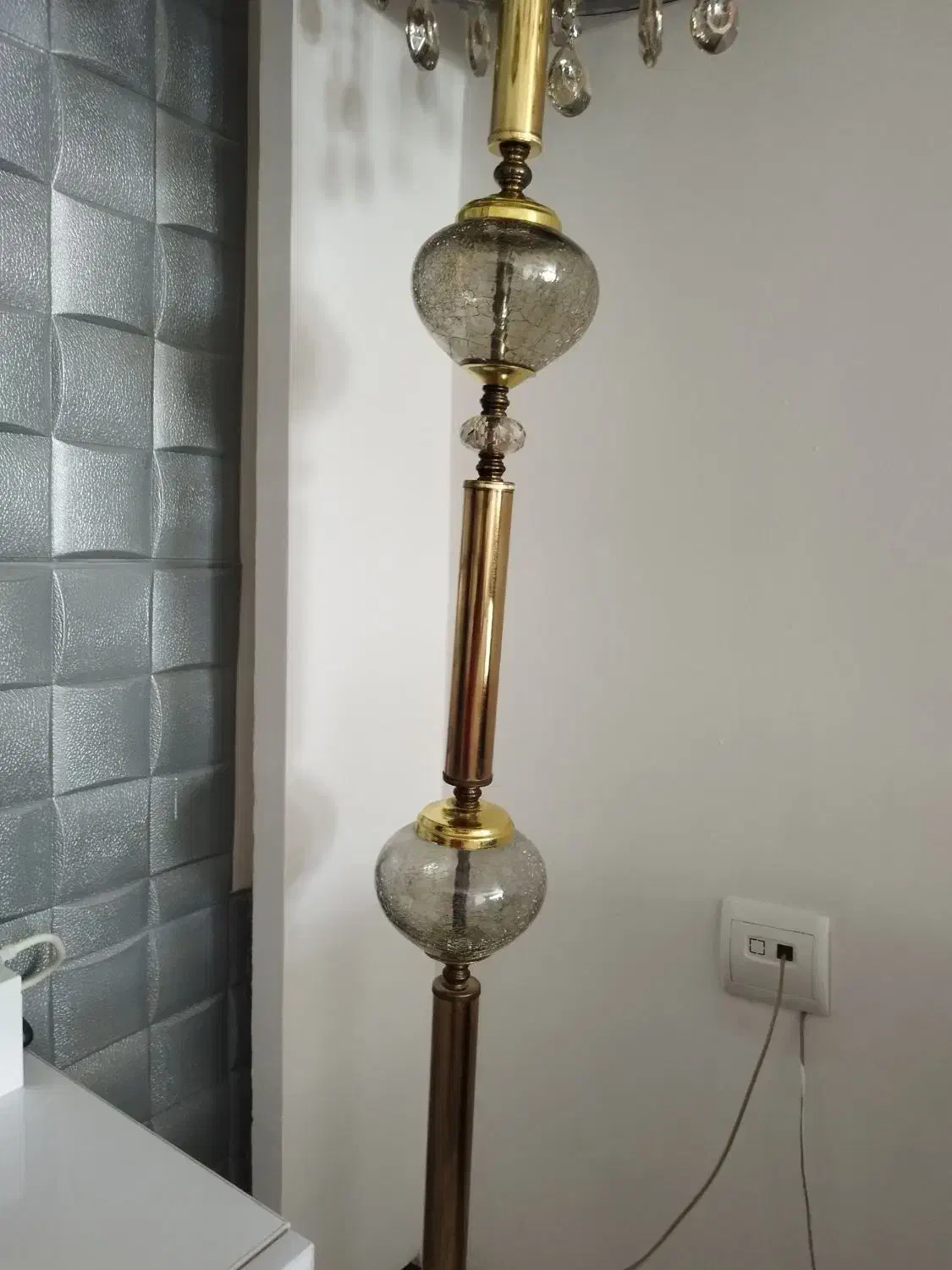 آباژور|چراغ خواب و آباژور|رباطکریم, نصیرشهر|دیوار