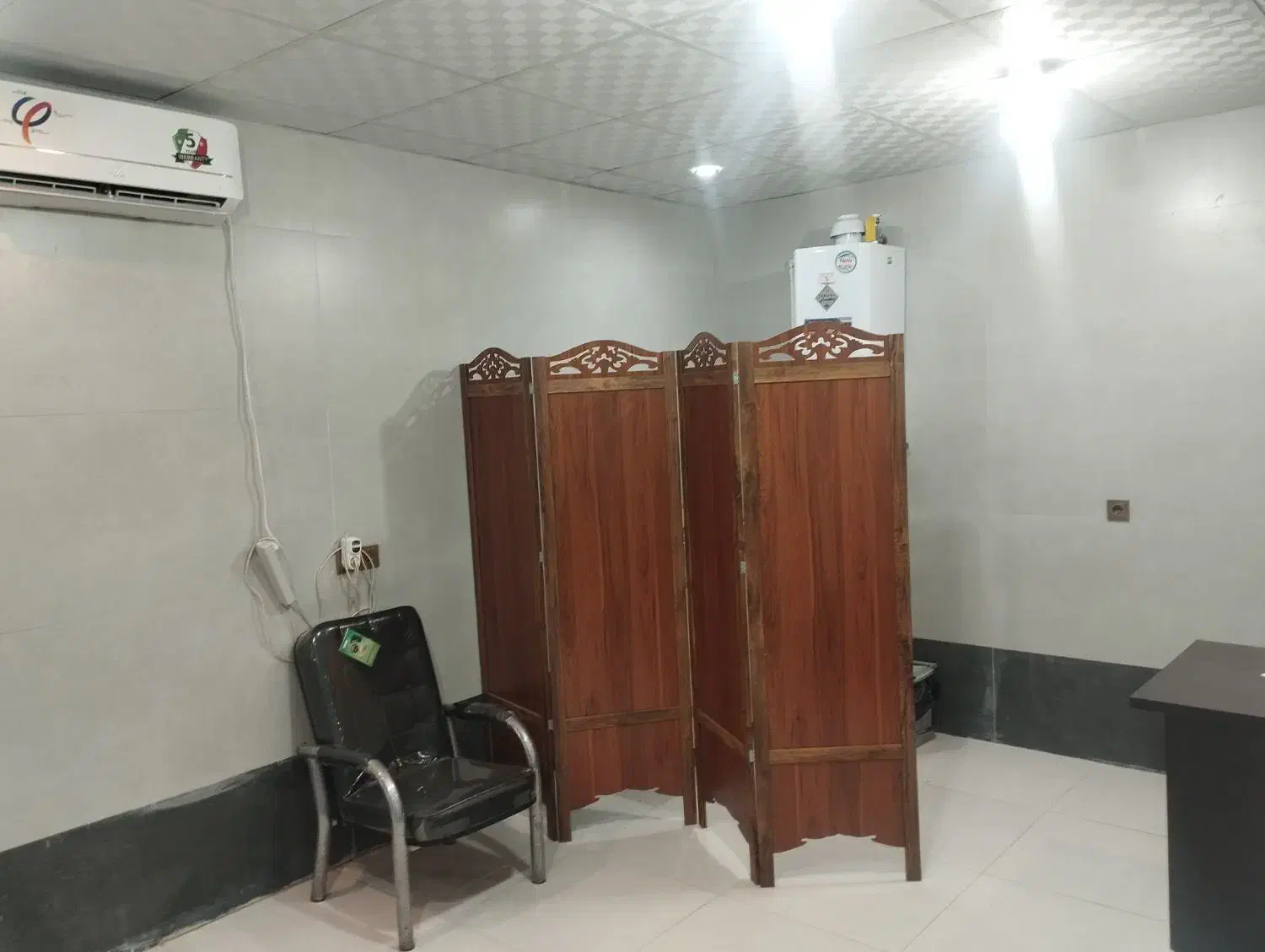 اجاره تجاری|اجارهٔ دفتر کار، اتاق اداری، مطب|یزد, |دیوار