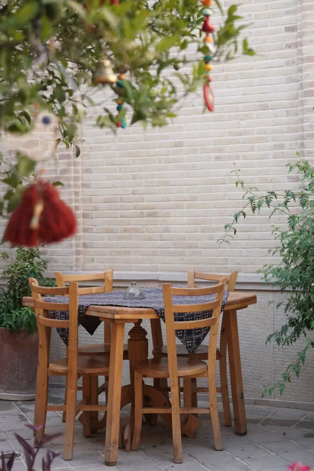 اجاره اقامتگاه سنتی مبله با خدمات|اجارهٔ کوتاهمدت آپارتمان و سوئیت|شیراز, سیاه سنگ|دیوار