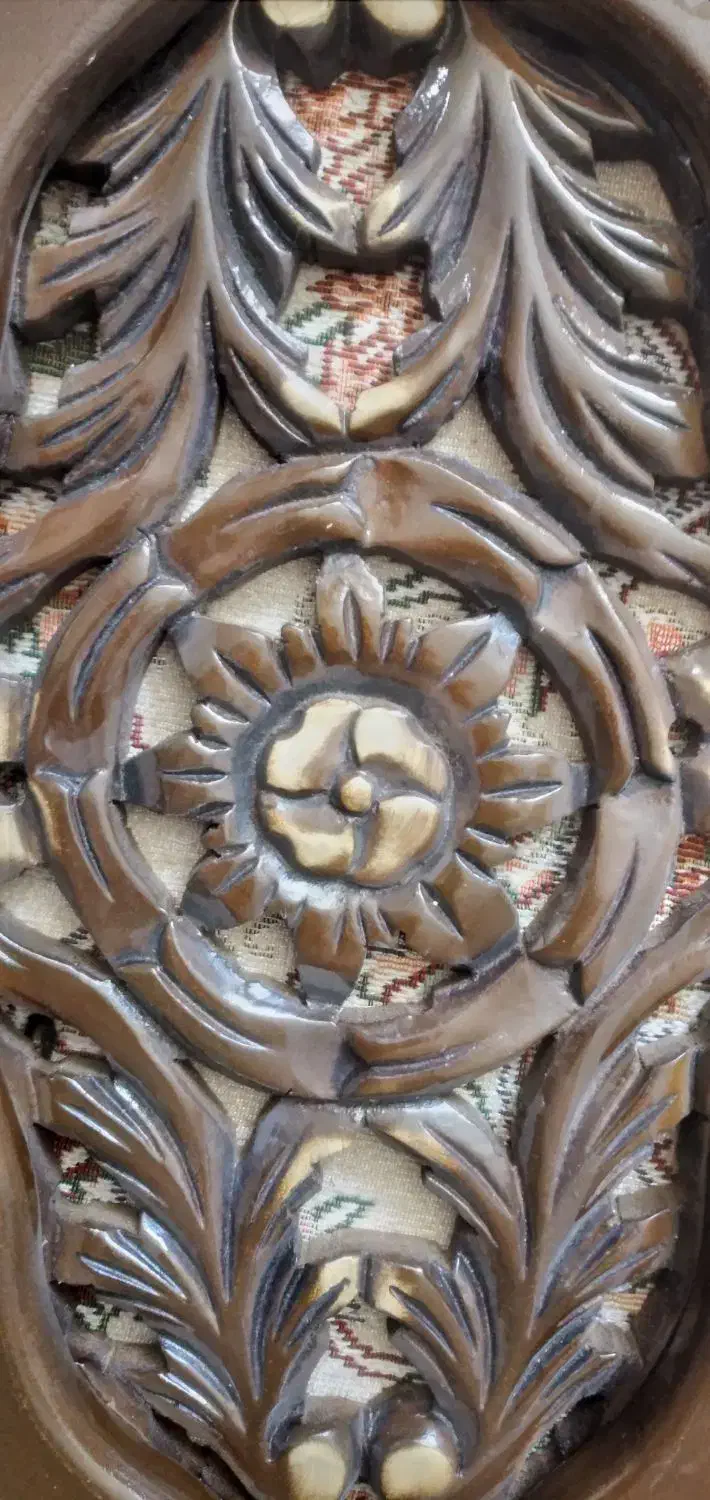 میز عسلی بزرگ چوب گردو منبت کاری|مبلمان خانگی و میز عسلی|تهران, فرحزاد|دیوار