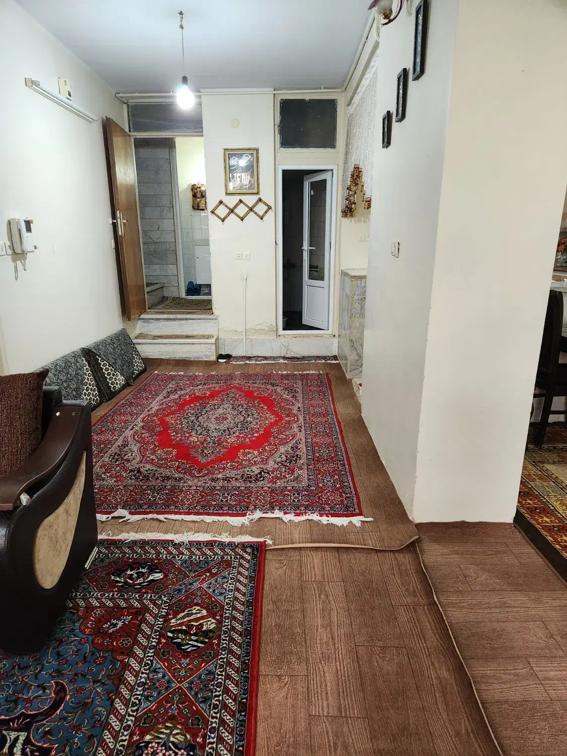 اجاره کوتاه مدت یک واحد حیاط دار|اجارهٔ کوتاه‌مدت آپارتمان و سوئیت|خوانسار, |دیوار