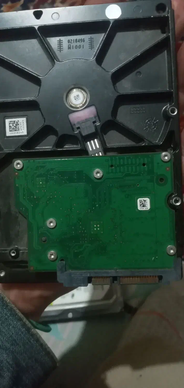 هارد دیسک ۳۲۰ گیگ|قطعات و لوازم جانبی رایانه|ملارد, |دیوار