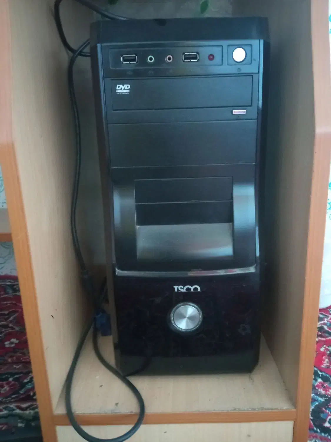 کامپیوتر|رایانه رومیزی|ساوه, |دیوار