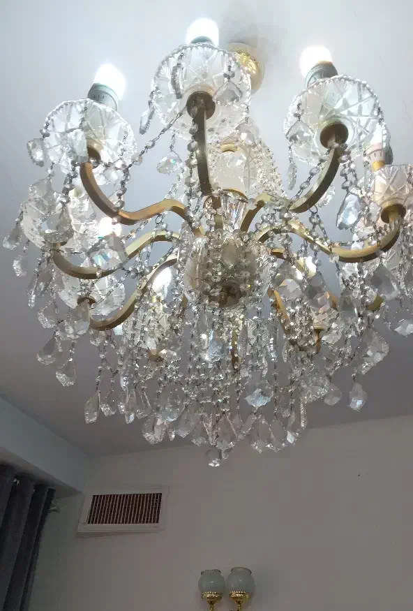 **لوستر ده شاخه درجه یک **|لوستر و چراغ آویز|اندیشه, اندیشه فاز ۳|دیوار