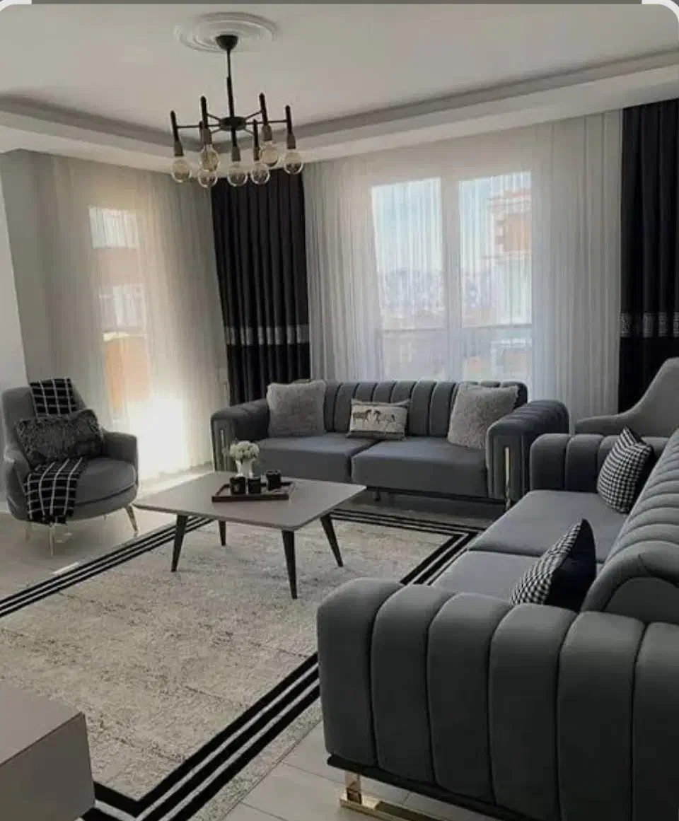 ۱۷۵ متر / تک واحدی / ۲ پارکینگ / دو طرف نور مستقیم