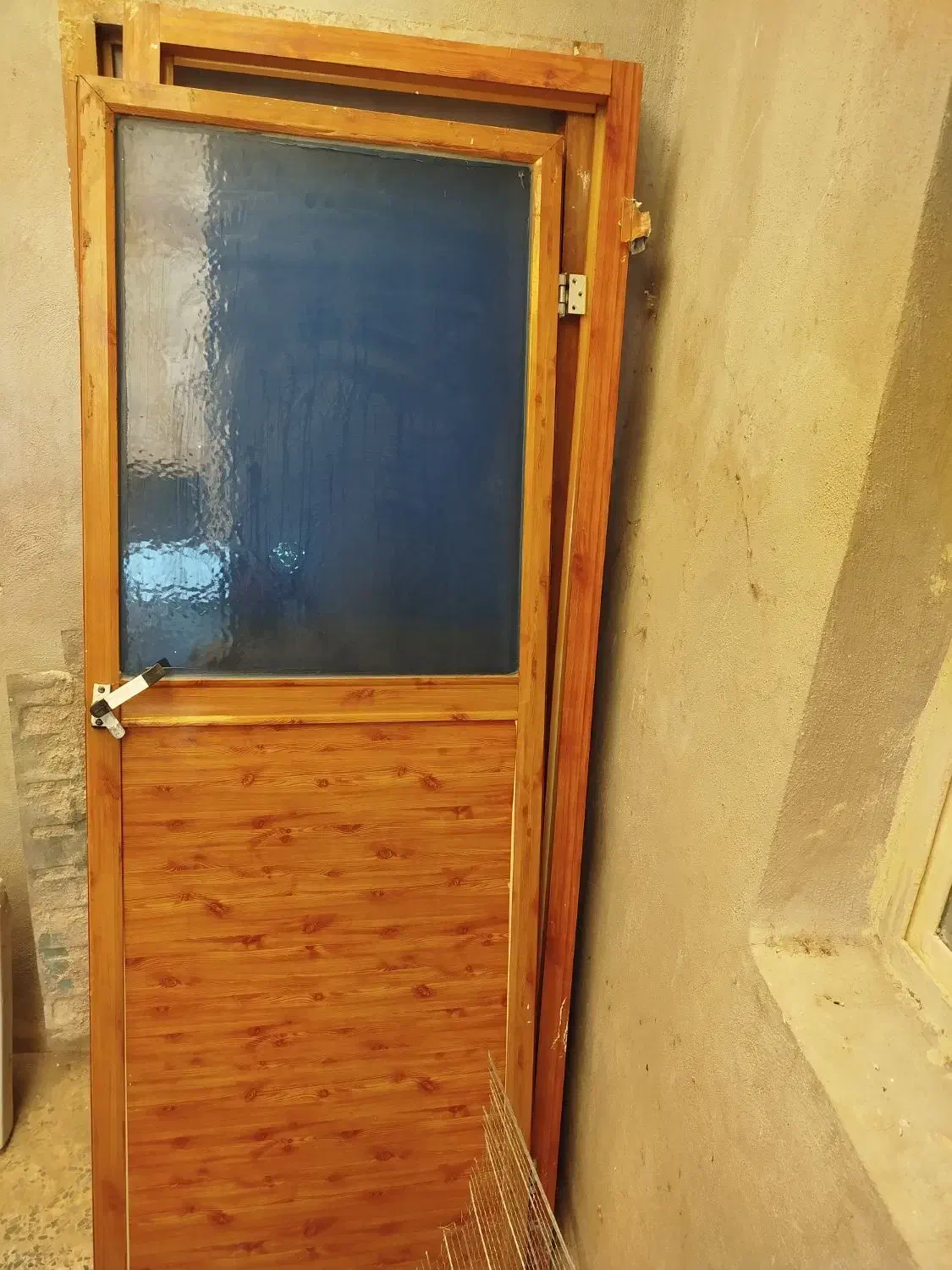 درب آلومنیومی|مصالح و تجهیزات ساختمان|مسجد سلیمان, |دیوار