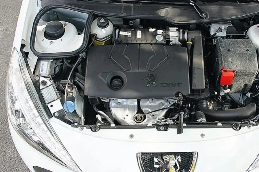 207 سقف شیشه ای تیوفا پلاس با رینگ آلومینومی فول|خودرو سواری و وانت|ایرانشهر, |دیوار