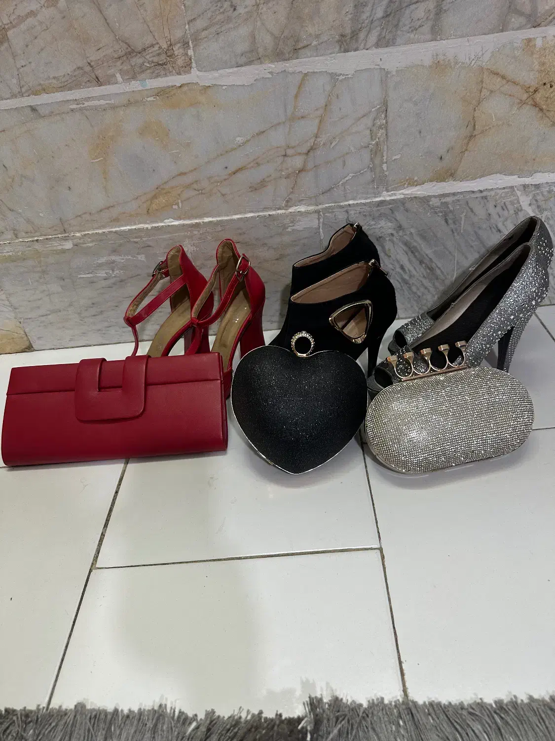 تعدادی کیف و کفش مجلسی|کیف، کفش، کمربند|ورامین, ورامین|دیوار