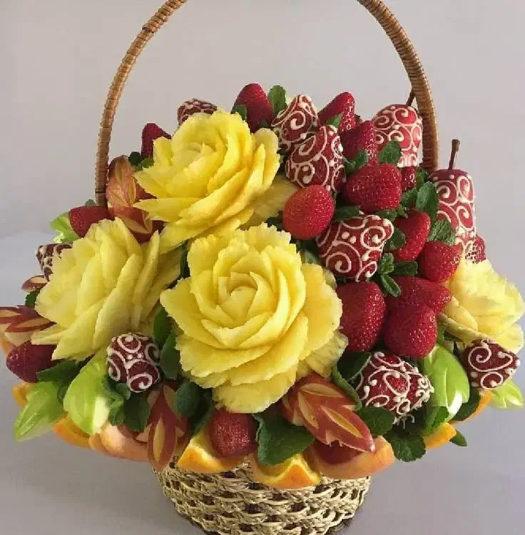 میوه آرایی و گل آرایی شب یلدا و عروس|خدمات پذیرایی، مراسم|چهارباغ, |دیوار