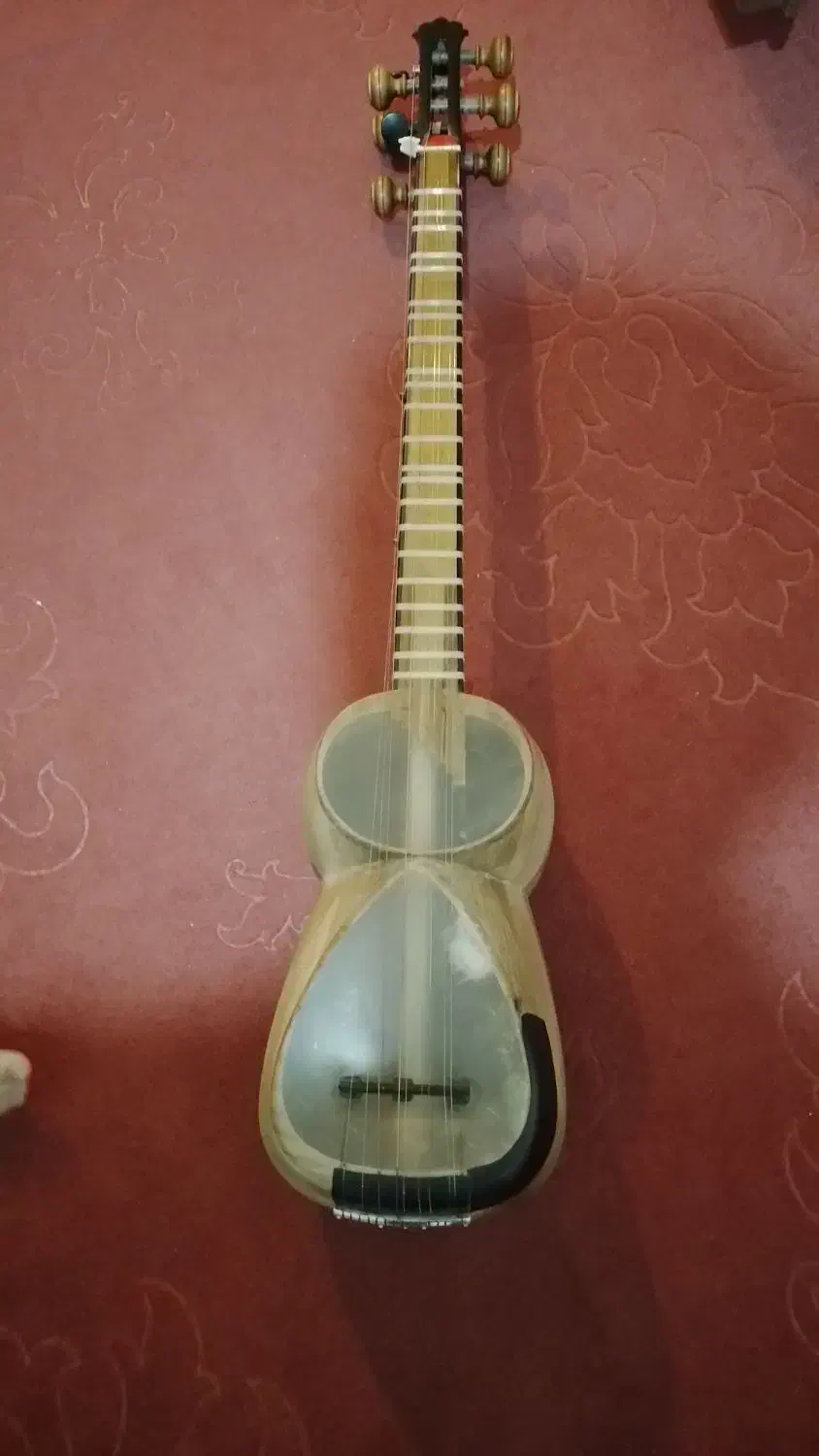 تار آذربایجانی|سازهای سنتی|تبریز, |دیوار