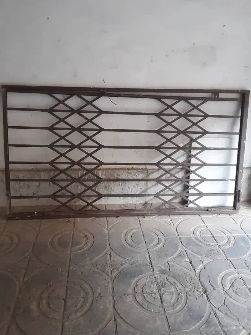 حفاظ درب آکاردئونی|مصالح و تجهیزات ساختمان|فردیس, فرامرزیه|دیوار