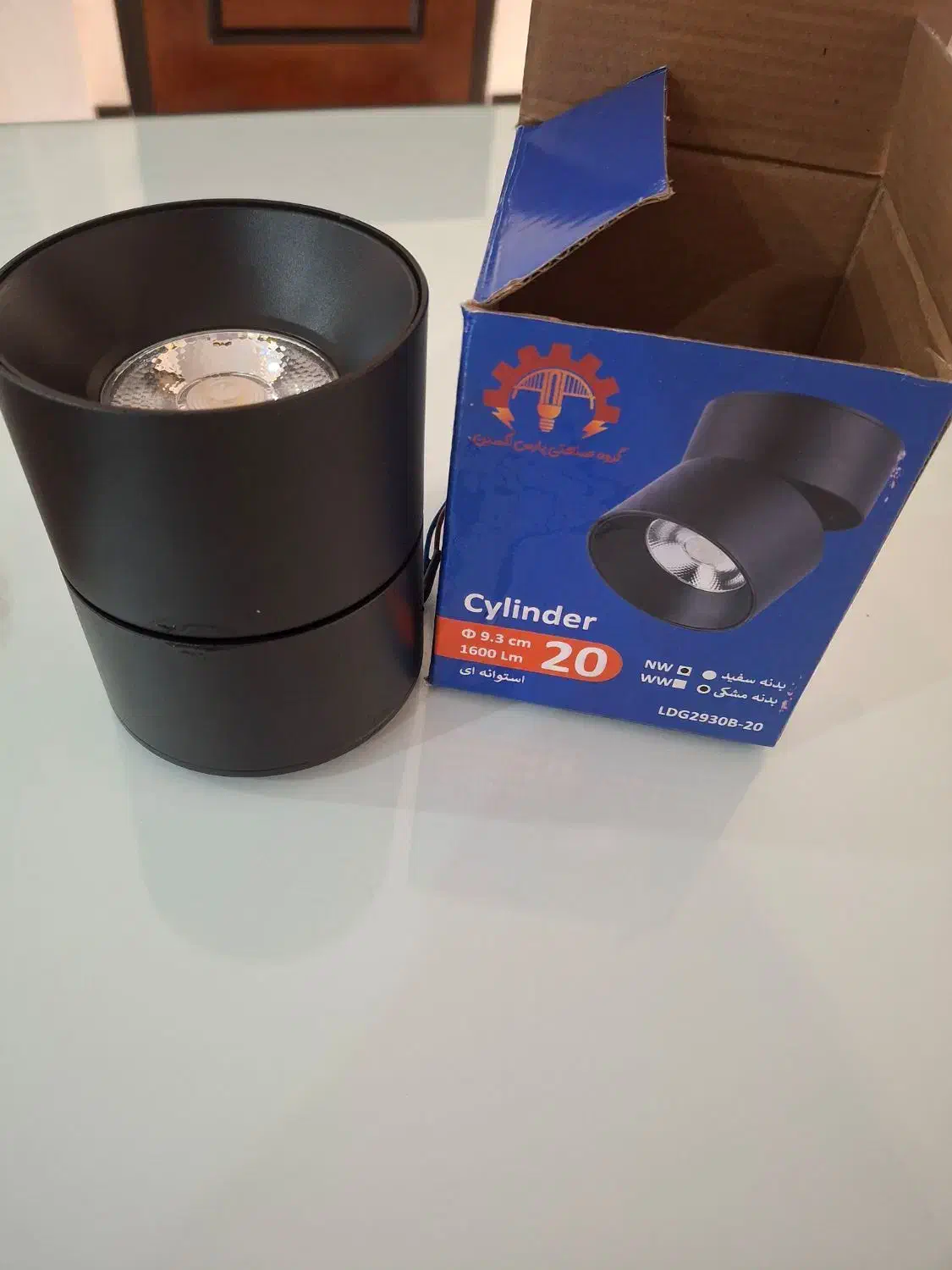 لامپ استوانه ای دیواره مشکی 20 عدد موجود|لامپ و چراغ|اهواز, کوی راه کربلا|دیوار