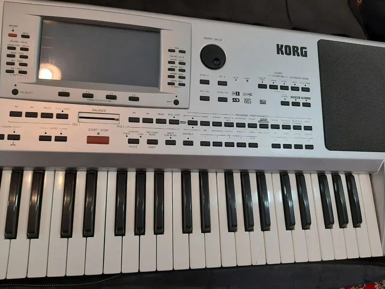 کیبورد KORG PA80 در حد و تمیز|پیانو، کیبورد، آکاردئون|بهبهان, |دیوار