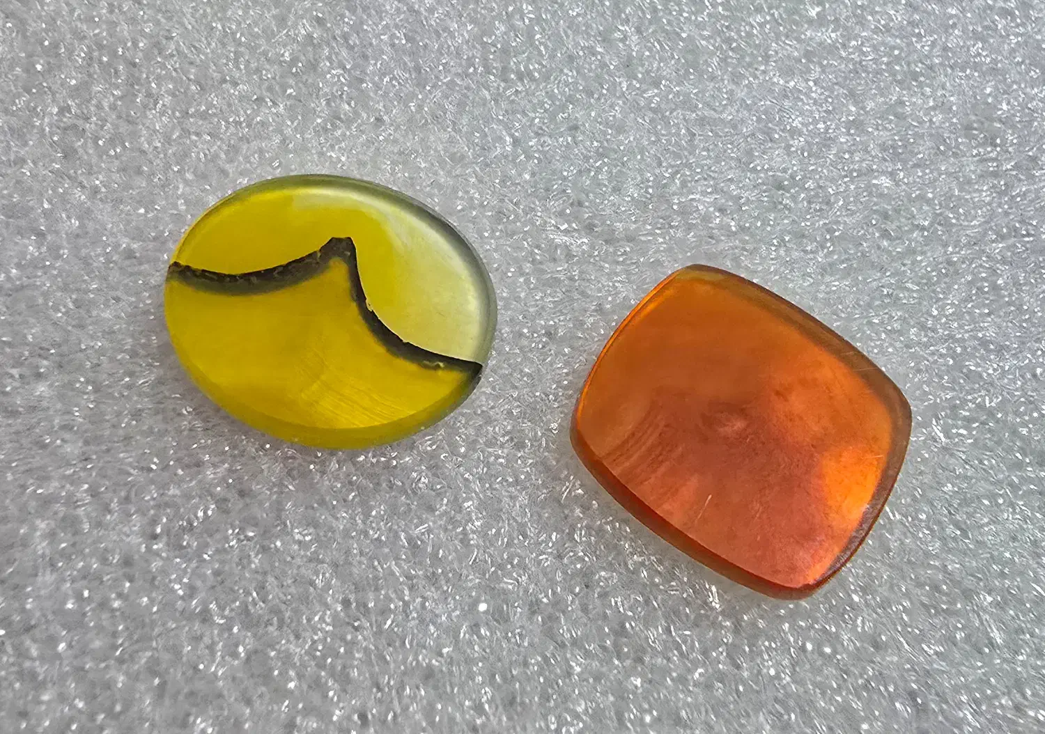 دو عدد عقیق معدنی خراسان باب حکاکی|جواهرات|رشت, استادسرا|دیوار