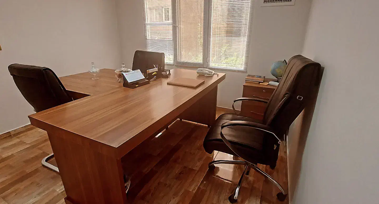 اطاق اداری اشتراکی ۱۲ متری|اجارهٔ دفتر کار، اتاق اداری، مطب|تهران, سید خندان (جلفا)|دیوار