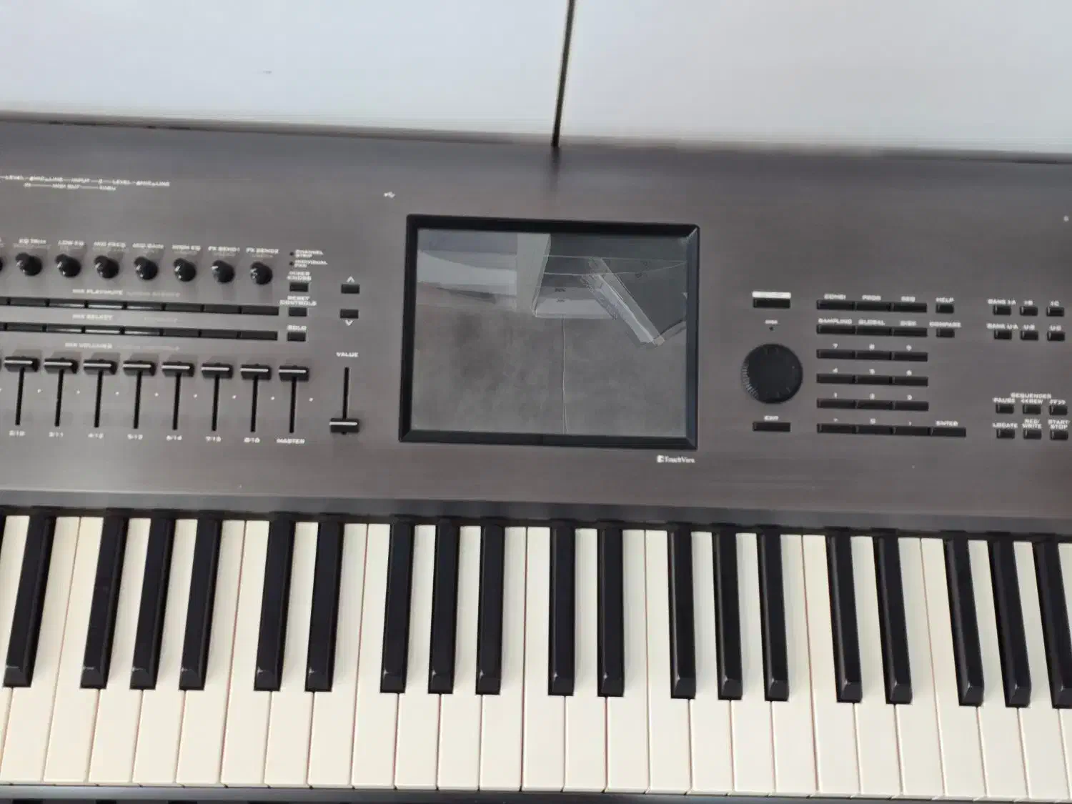 KORG KRONOS1 73 KEY کرونوس یک کلاویه پیانوایی|پیانو، کیبورد، آکاردئون|مهاباد (آذربایجان غربی), |دیوار