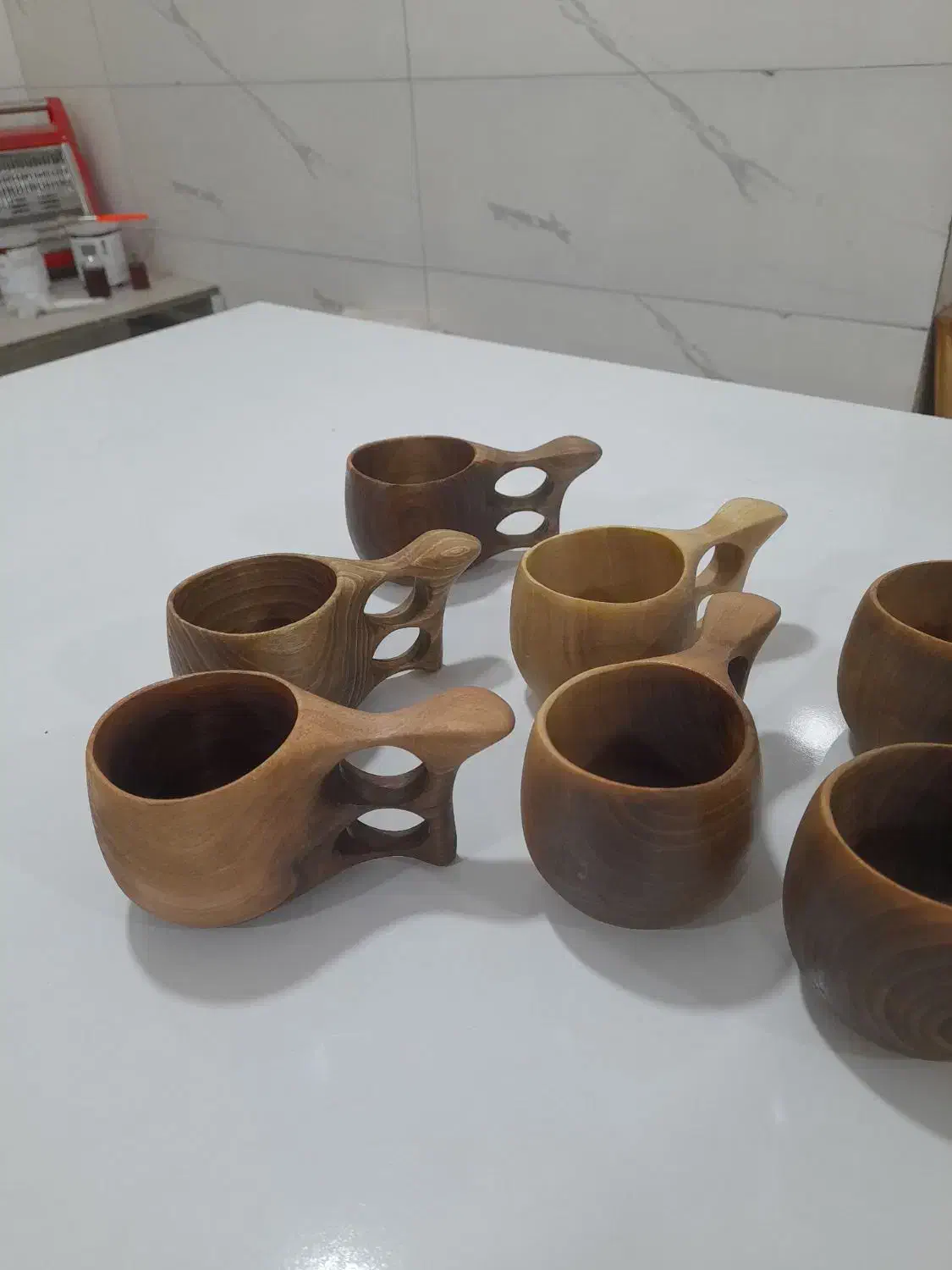 سینی .قندون .کاسه .اردوخوری چوبی|ظروف سرو و پذیرایی|یزد, |دیوار