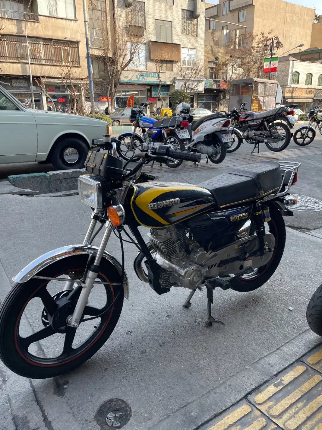 هوندا ۲۰۰ پیشرو ۲۰۰ هندا ۲۰۰ مدل ۱۴۰۳|موتورسیکلت|تهران, آبشار|دیوار