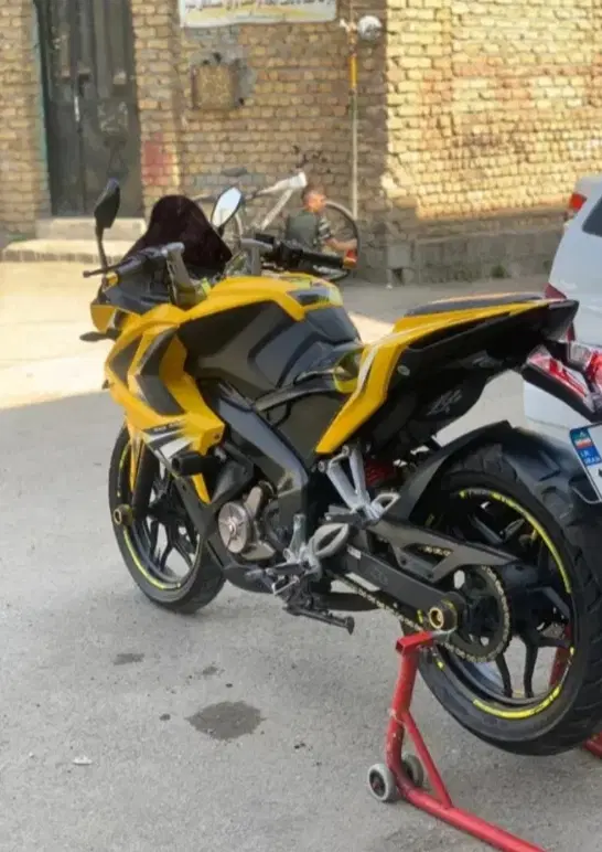 RS 200|موتورسیکلت|کرمانشاه, |دیوار