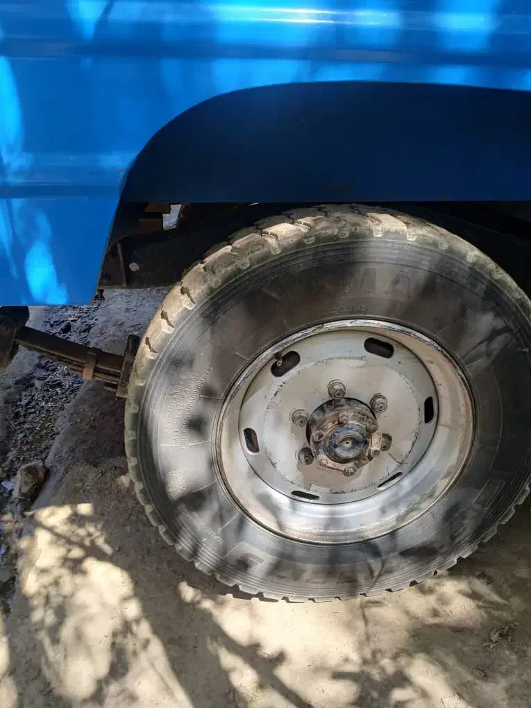 لاستیک نیسان تیوبلیس|قطعات یدکی و لوازم جانبی|سلماس, |دیوار